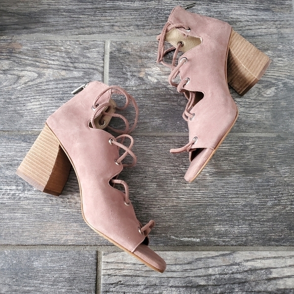 NEW Vince Camuto Nahara Mauve Suede Caged Heels - Picture 4 of 10